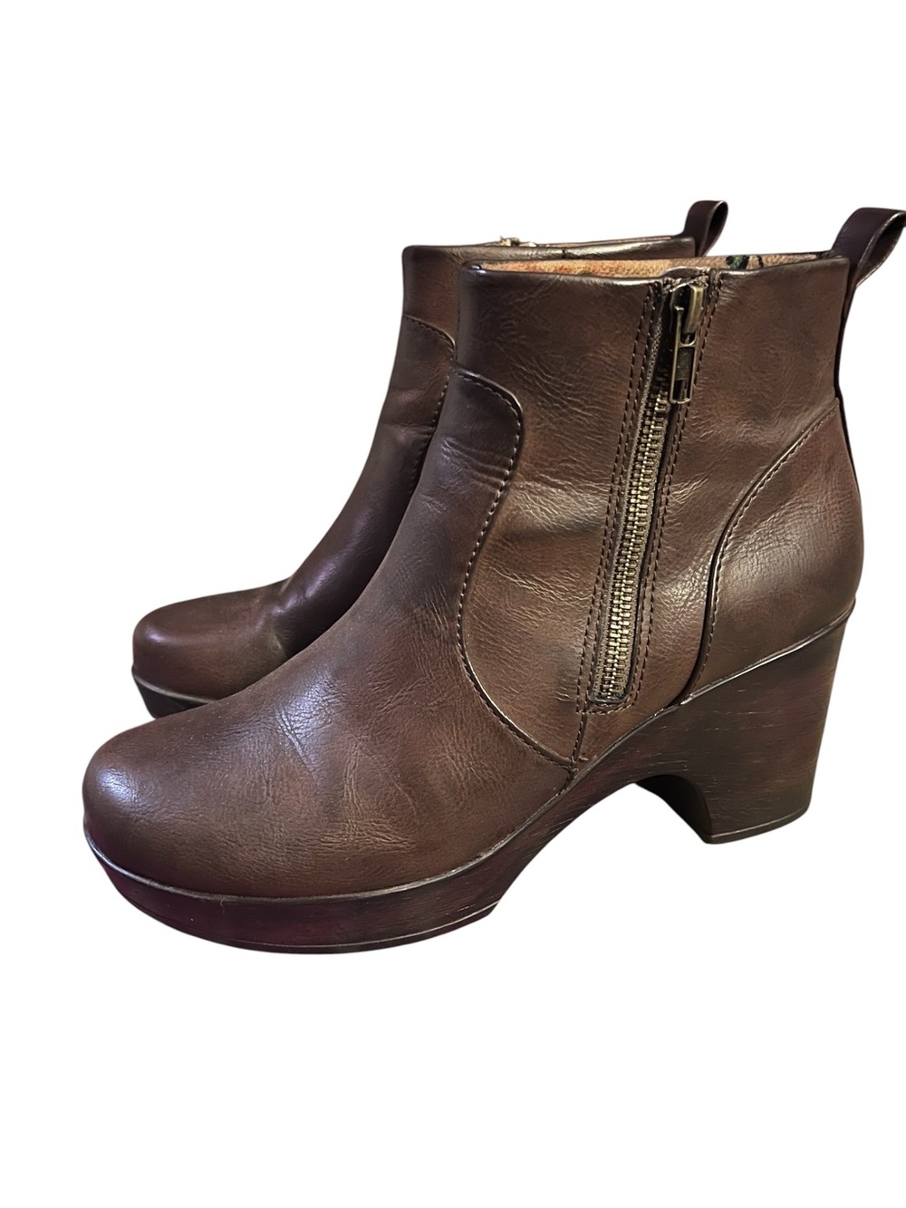 BOC by Born Blakelyn Brown Ankle Booties